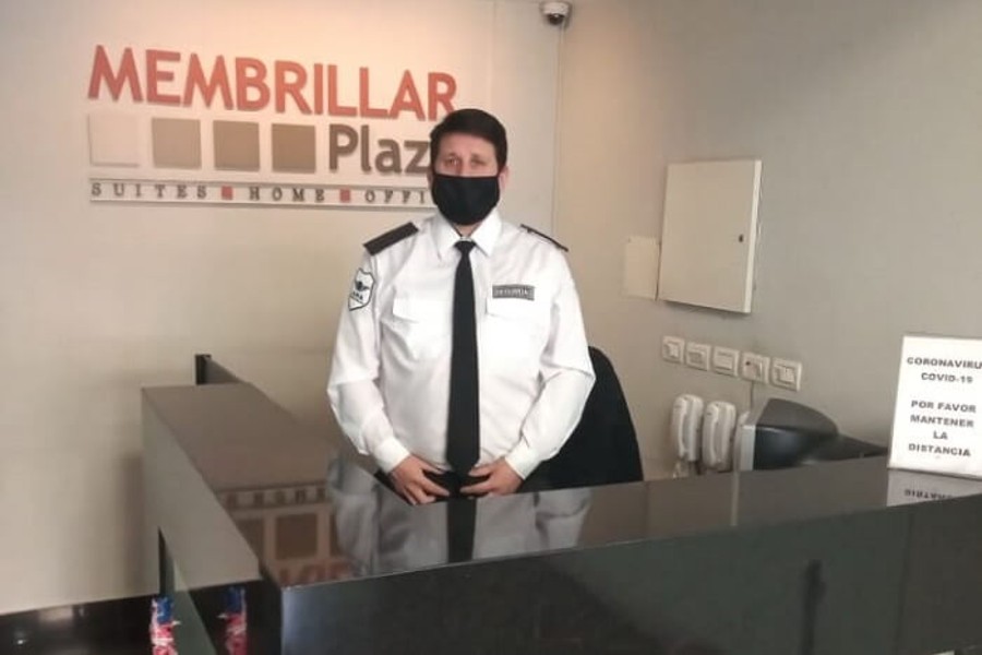contratar guardias de seguridad